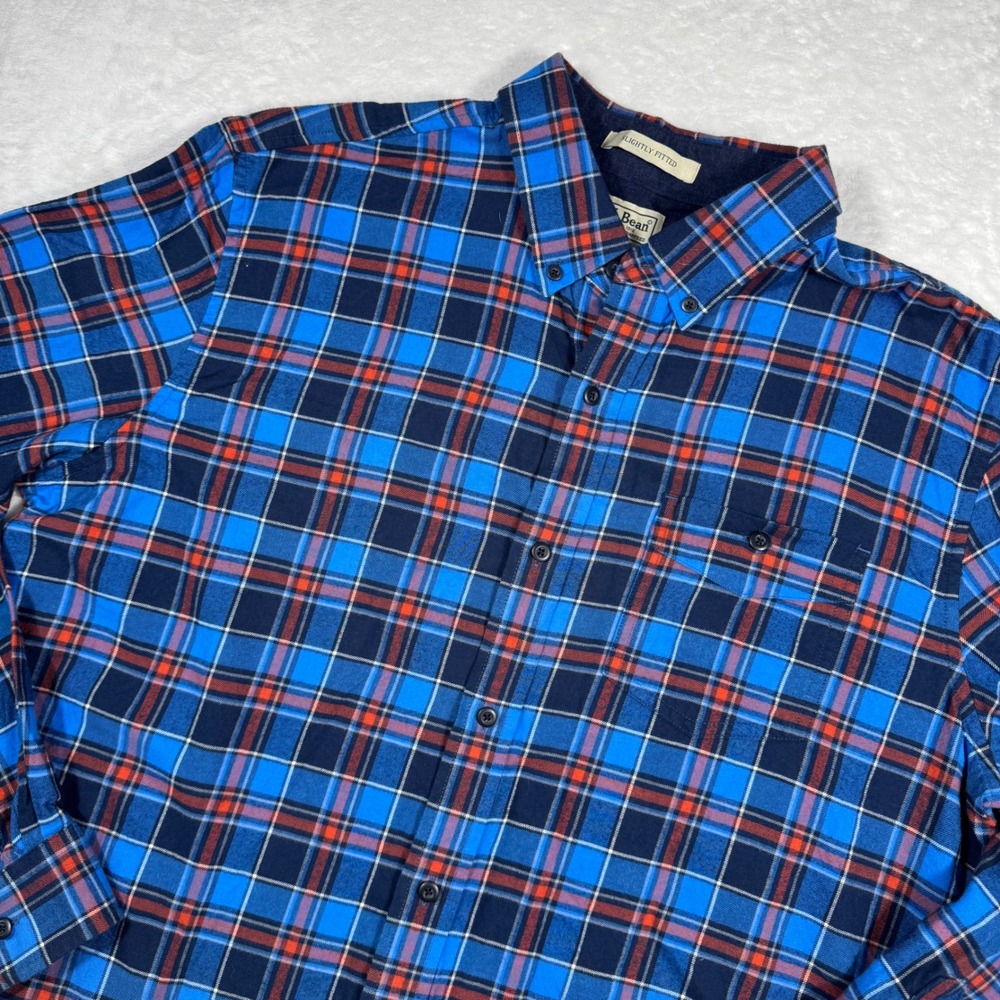 LL Bean Mens Slightly Fitted Flannel Shirt Large Blue Plaid Cotton Long Sleeve